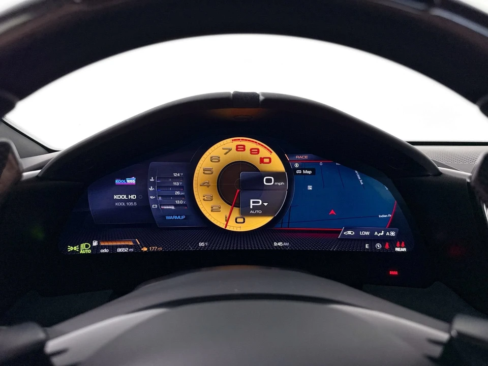2021 Ferrari Roma - Image 11 of 30