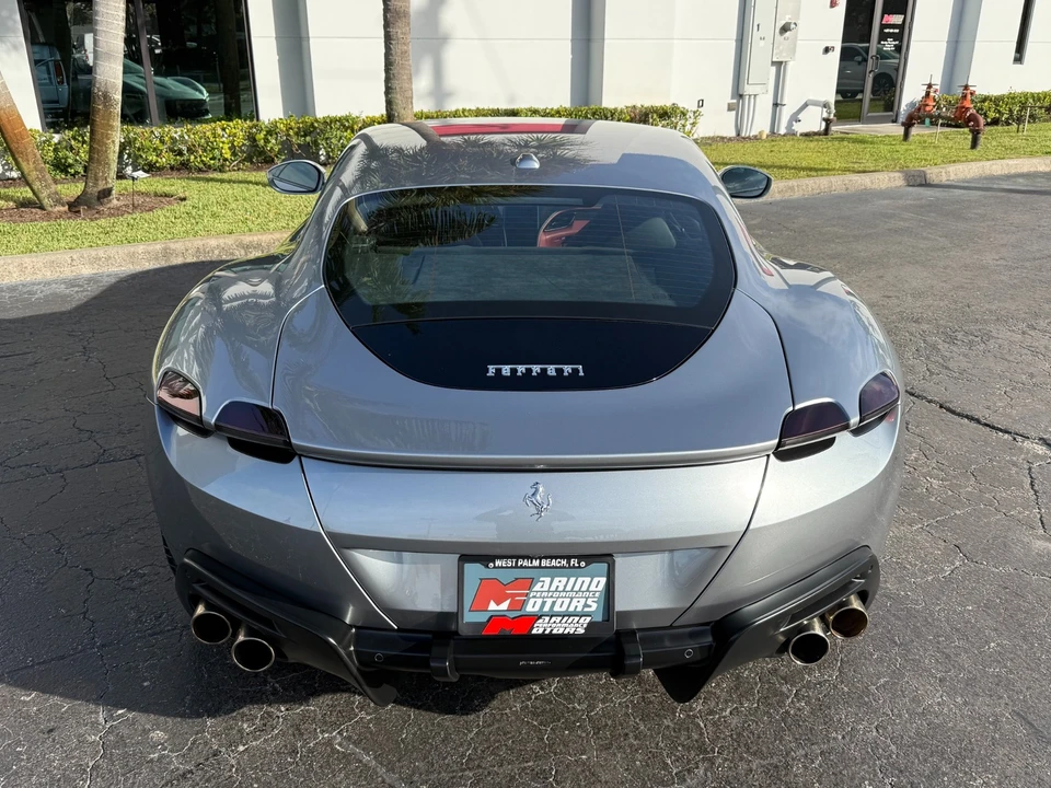 2021 Ferrari Roma - Image 19 of 21