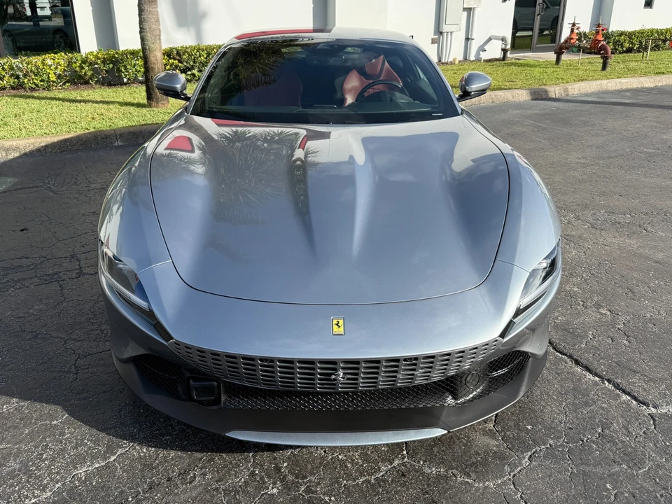 2021 Ferrari Roma - Image 9 of 21