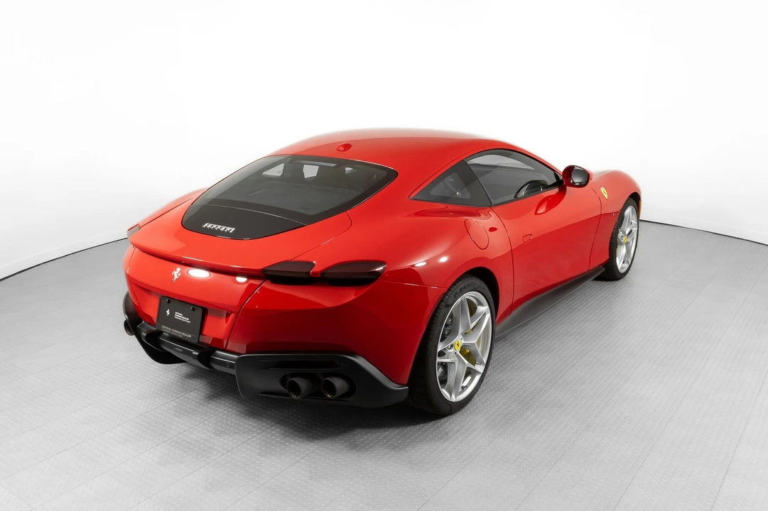 2021 Ferrari Roma - Image 7 of 12
