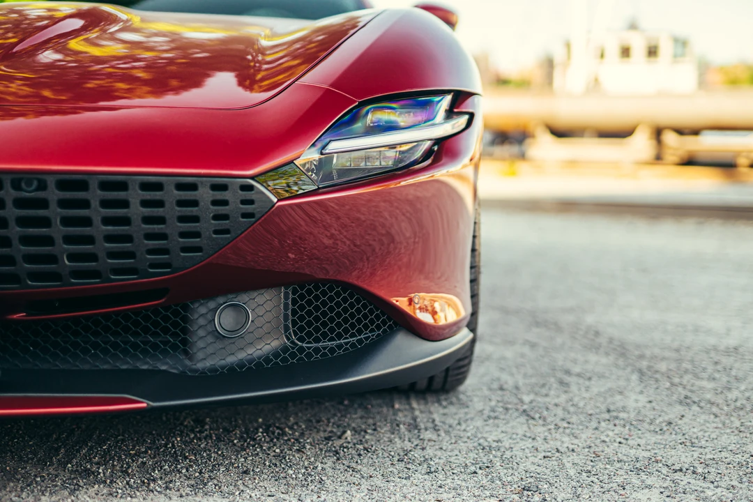 2021 Ferrari Roma - Image 11 of 31