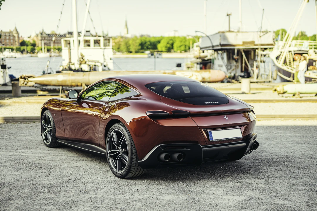 2021 Ferrari Roma - Image 7 of 31