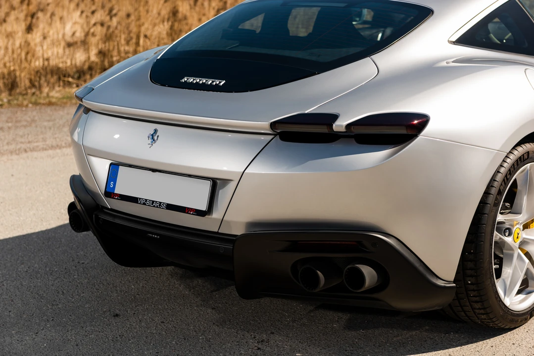 2021 Ferrari Roma - Image 29 of 31