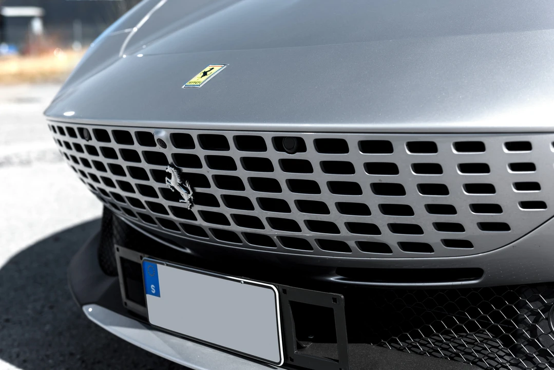 2021 Ferrari Roma - Image 19 of 31