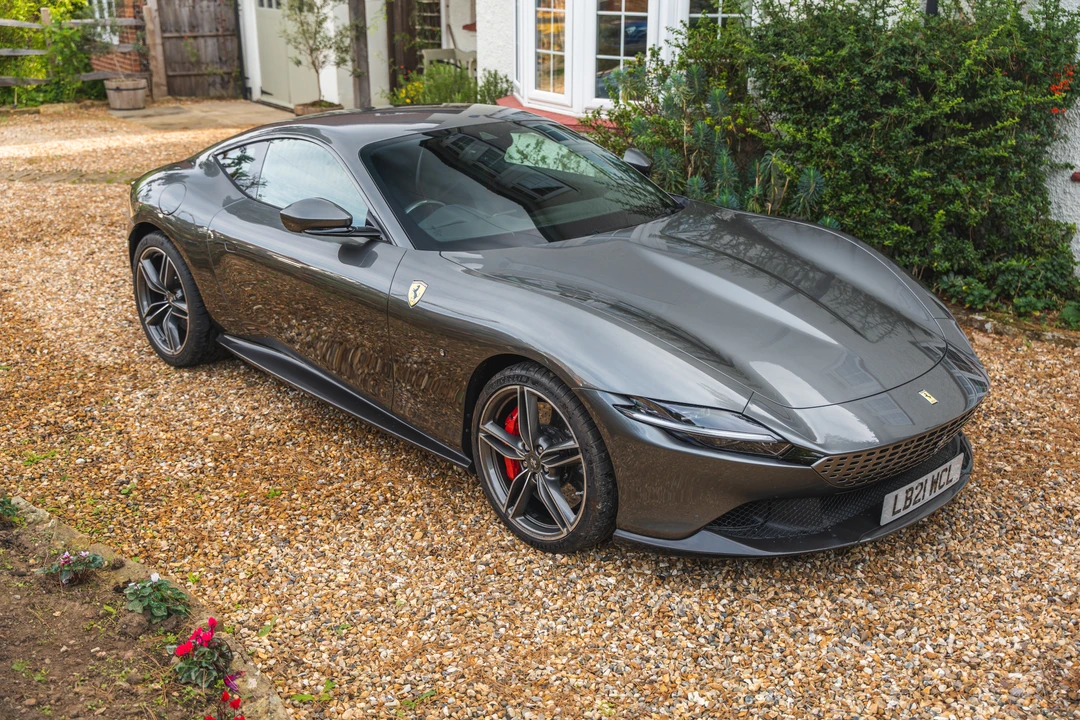 2021 Ferrari Roma - Image 10 of 31