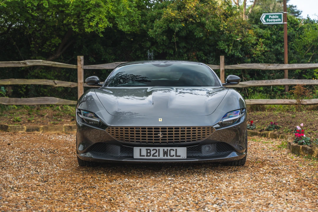 2021 Ferrari Roma - Image 3 of 31