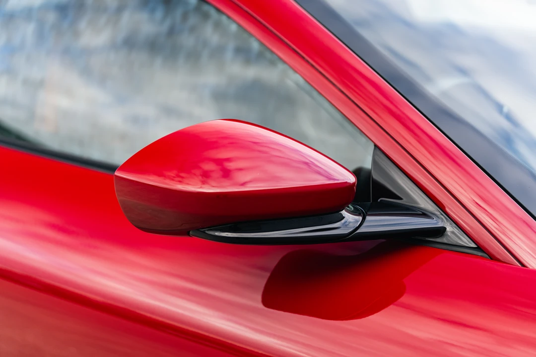 2021 Ferrari Roma - Image 25 of 31
