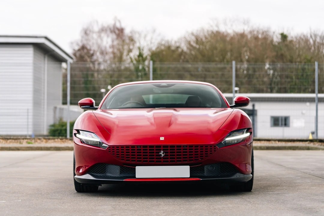 2021 Ferrari Roma - Image 2 of 31