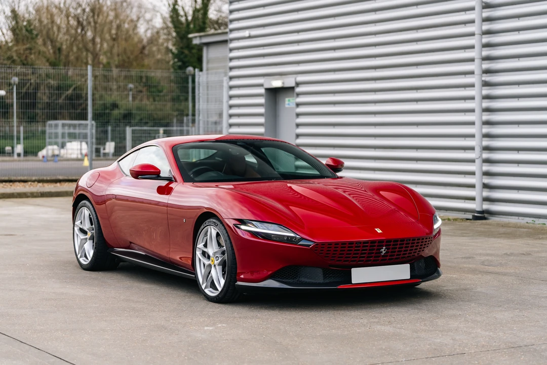 2021 Ferrari Roma - Image 11 of 31