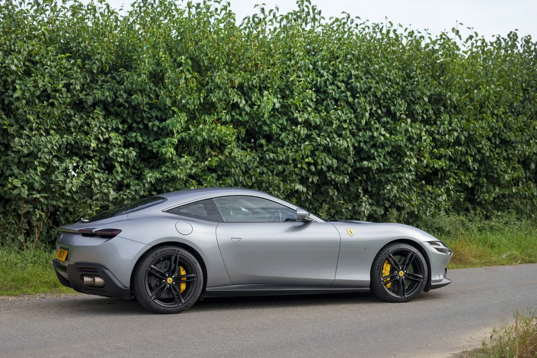 2021 Ferrari Roma - Image 5 of 31