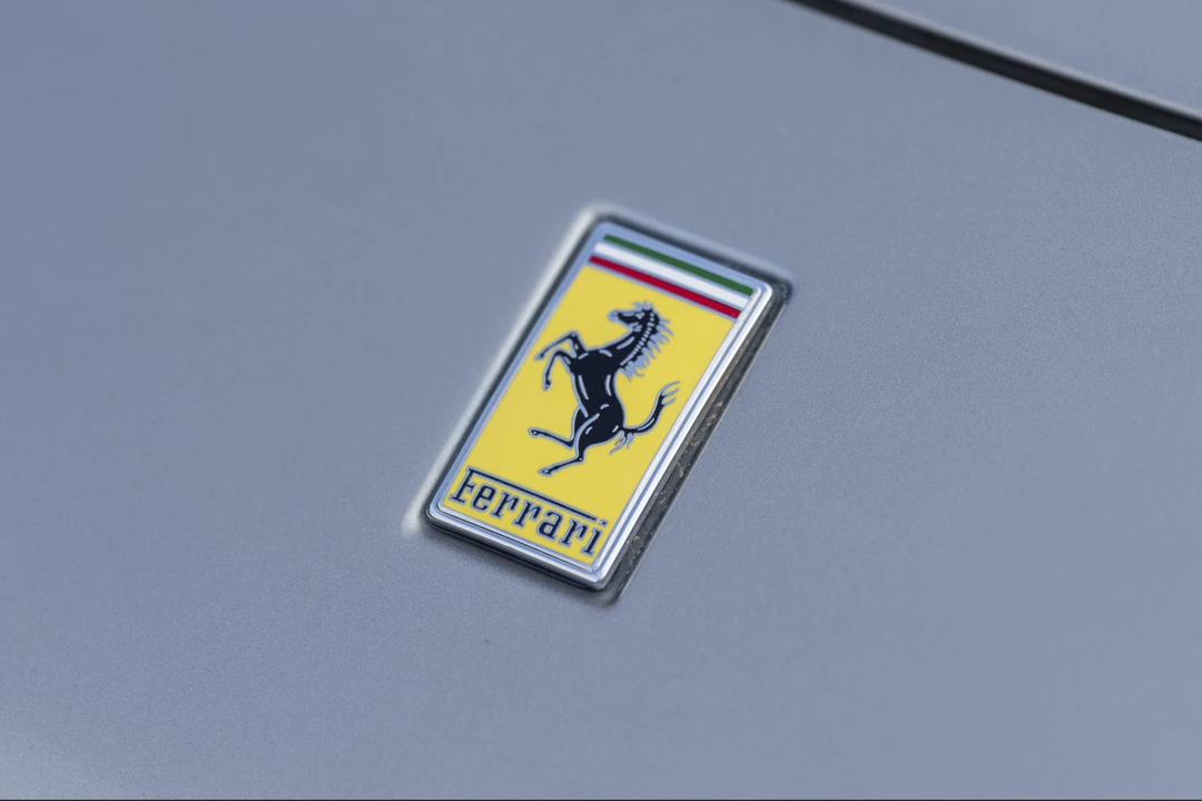 2021 Ferrari Roma - Image 25 of 31