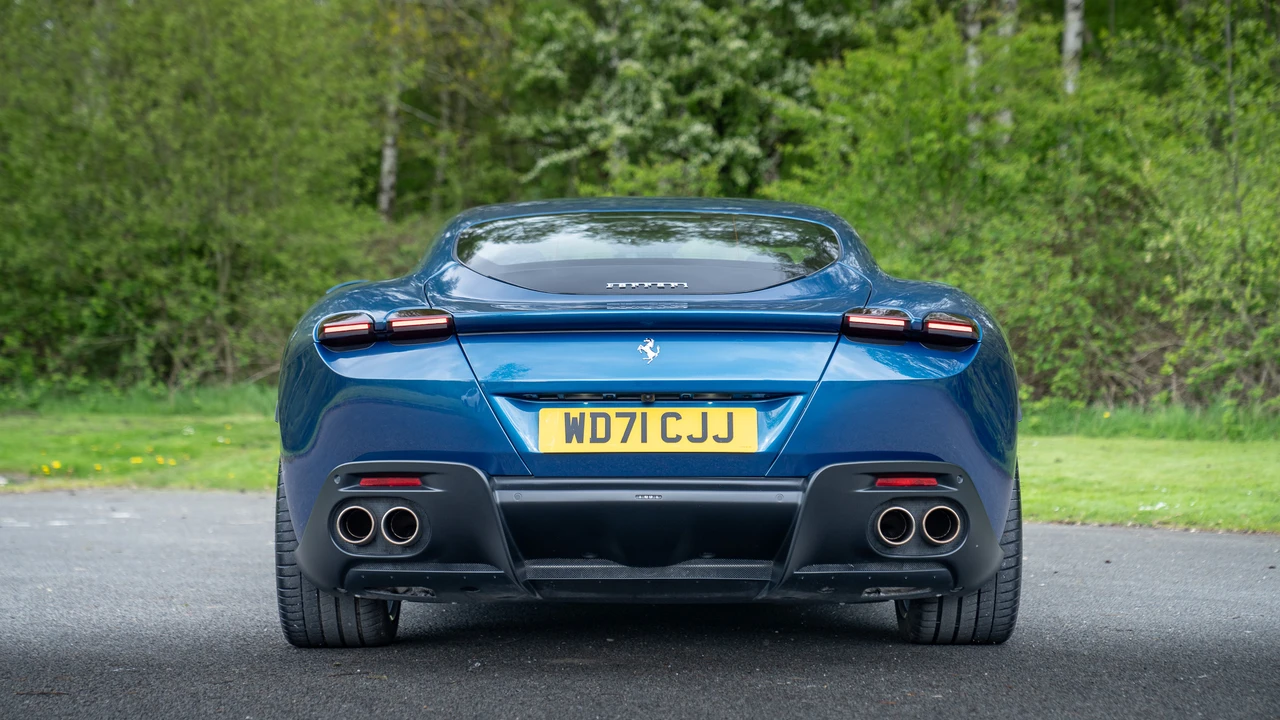 2021 Ferrari Roma - Image 6 of 31