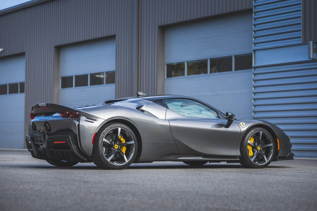 2021 Ferrari SF90 Stradale - Image 13 of 31
