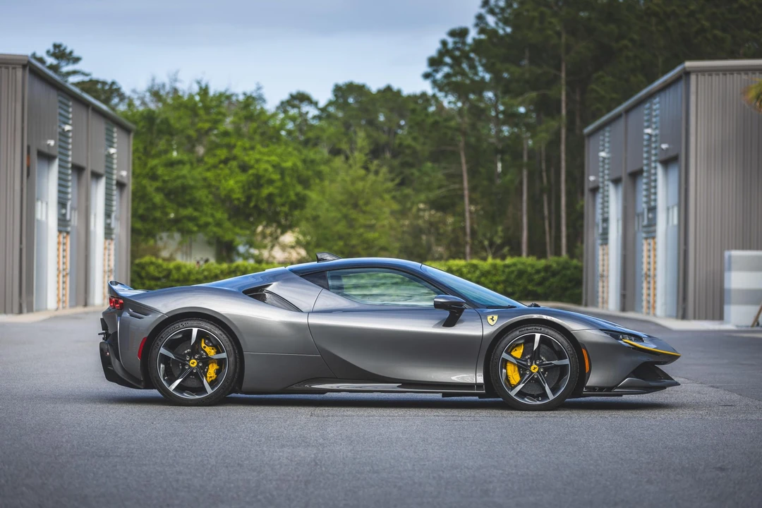 2021 Ferrari SF90 Stradale - Image 14 of 31