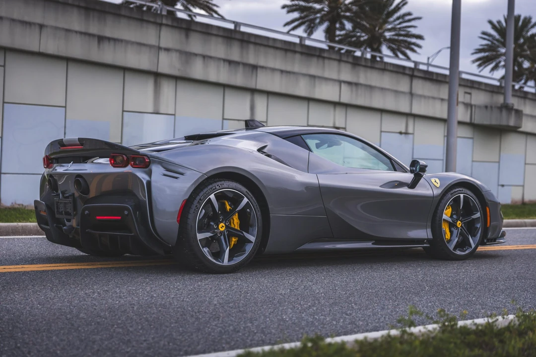 2021 Ferrari SF90 Stradale - Image 28 of 31