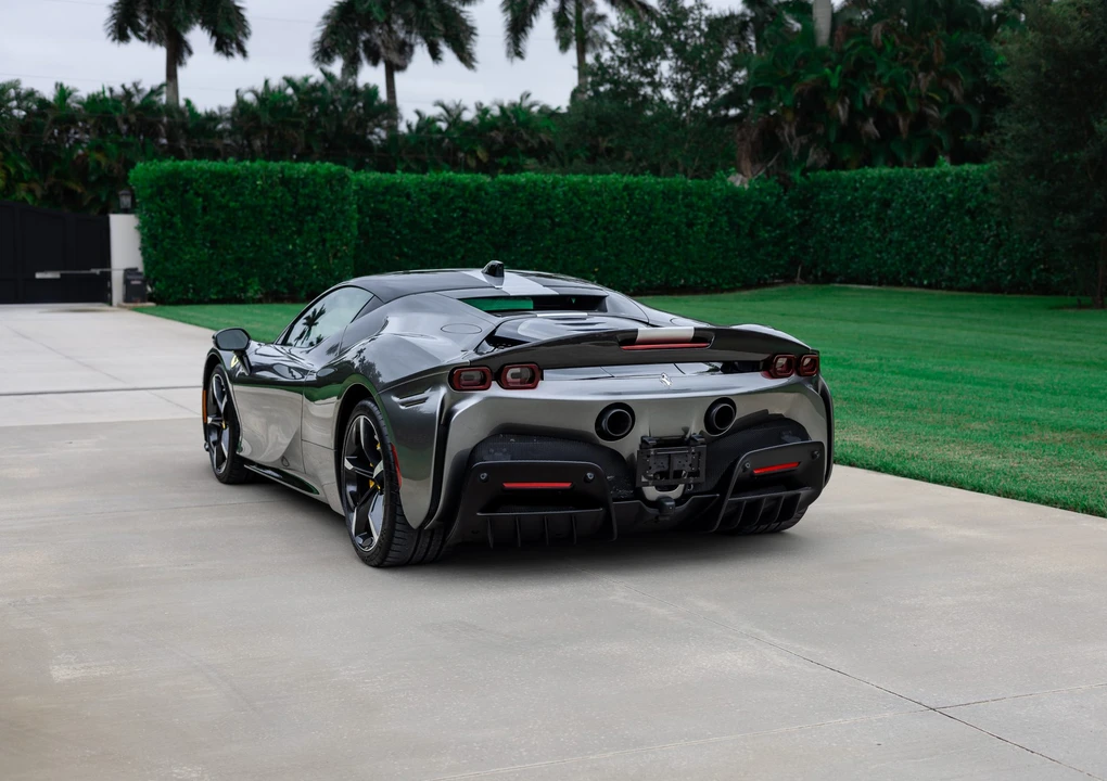 2021 Ferrari SF90 Stradale - Image 7 of 31