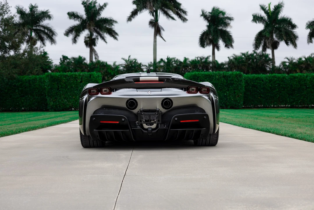 2021 Ferrari SF90 Stradale - Image 8 of 31