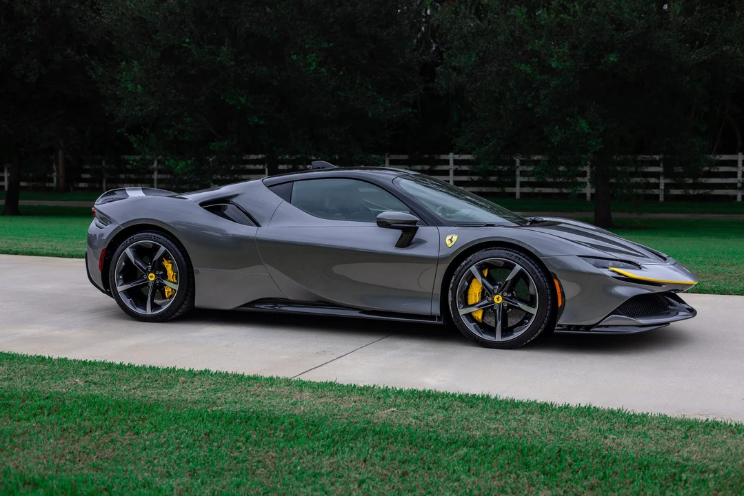 2021 Ferrari SF90 Stradale - Image 17 of 31