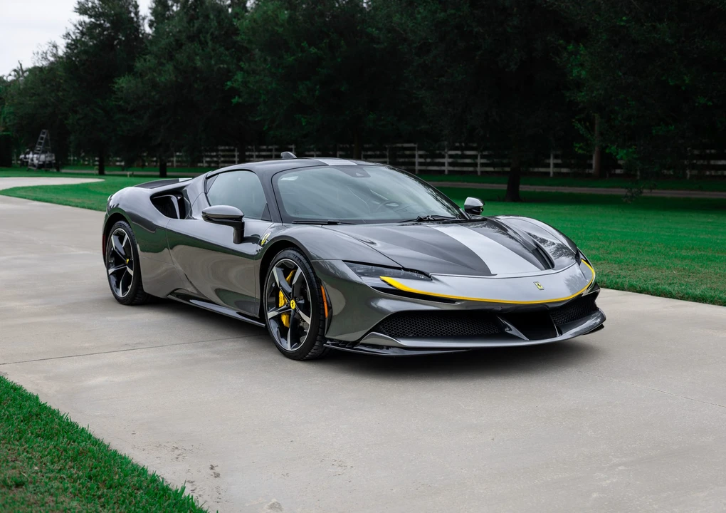 2021 Ferrari SF90 Stradale - Image 19 of 31