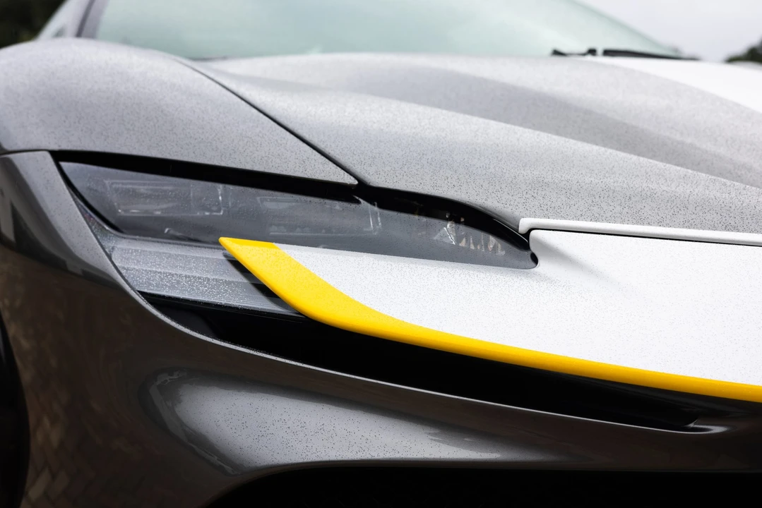 2021 Ferrari SF90 Stradale - Image 29 of 31