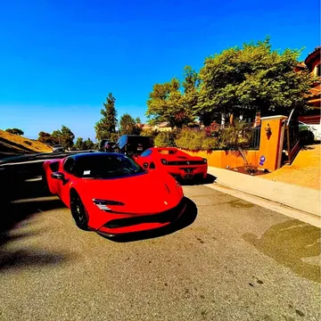 2021 Ferrari SF90 Coupe
