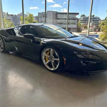 2021 Ferrari SF90
