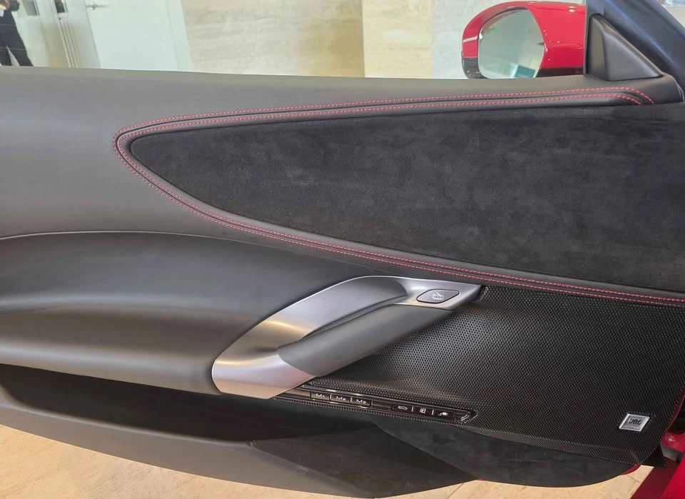 2021 Ferrari SF90 Stradale - Image 6 of 17