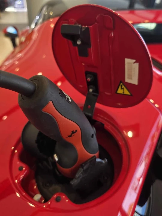 2021 Ferrari SF90 Stradale - Image 5 of 17