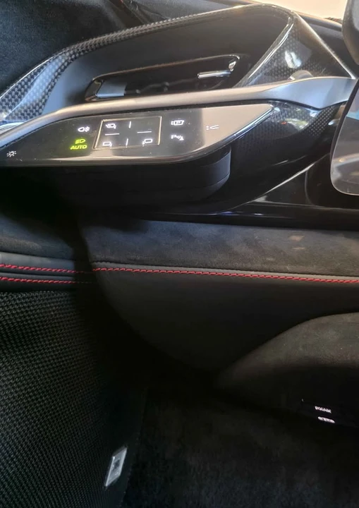 2021 Ferrari SF90 Stradale - Image 7 of 17