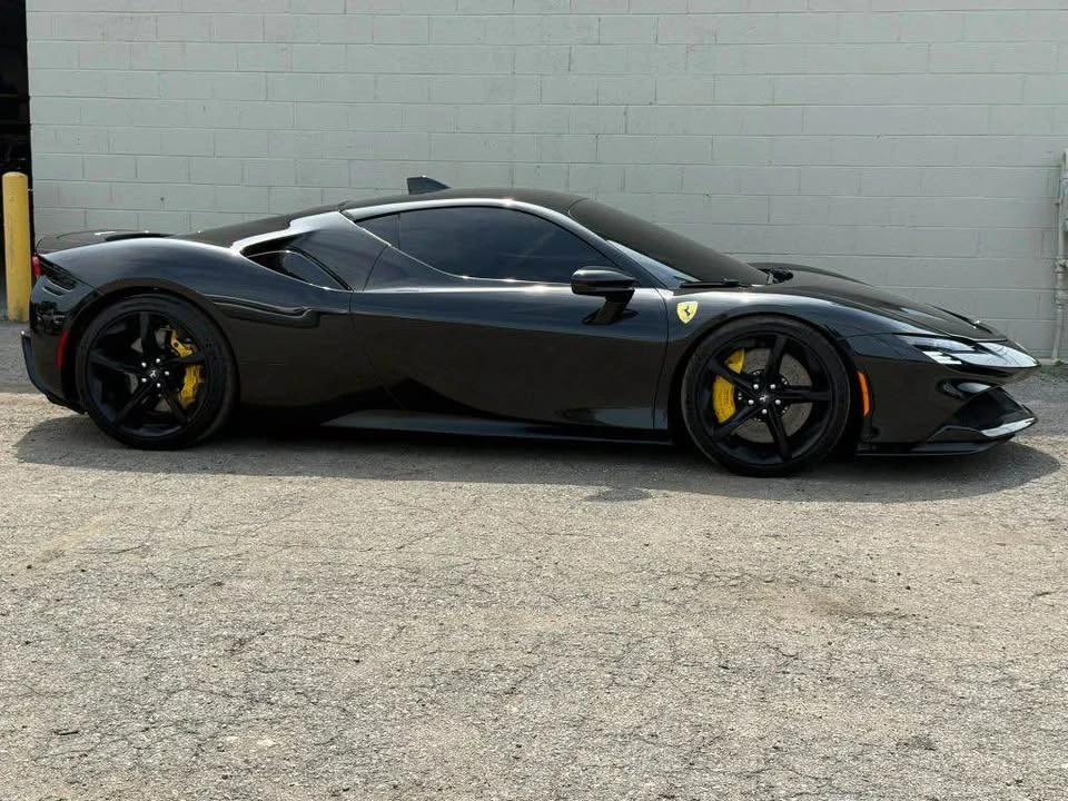 2021 Ferrari SF90 Stradale - Image 4 of 6