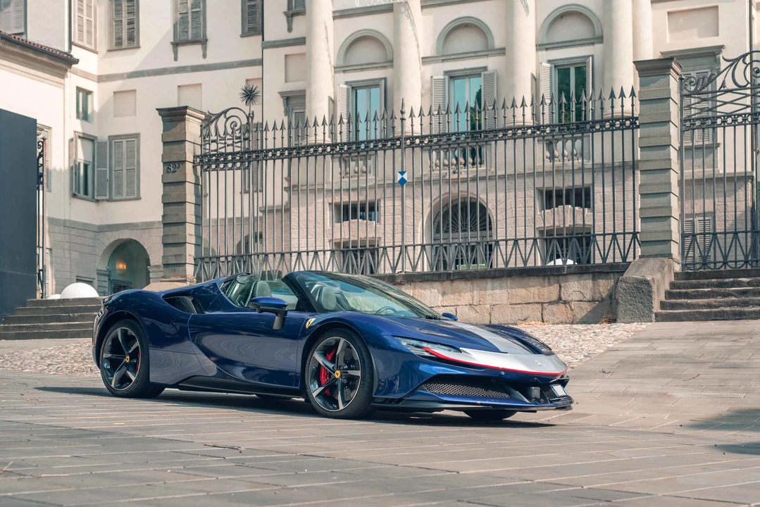 2021 Ferrari SF90 Spider - Image 9 of 31