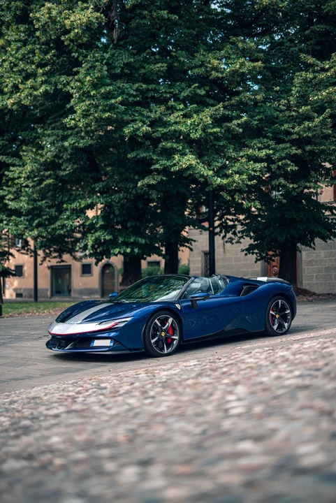 2021 Ferrari SF90 Spider - Image 10 of 31