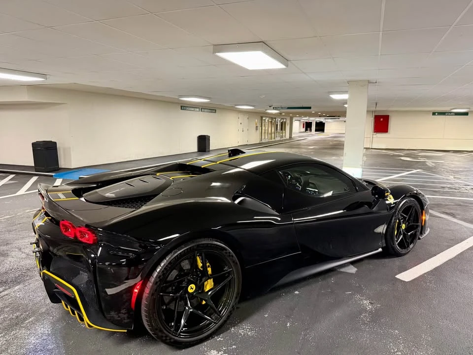 2021 Ferrari SF90 Stradale - Image 5 of 20