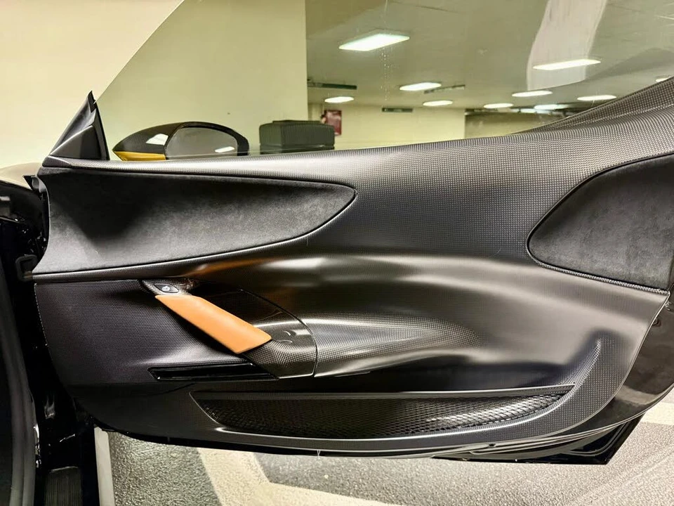 2021 Ferrari SF90 Stradale - Image 28 of 31