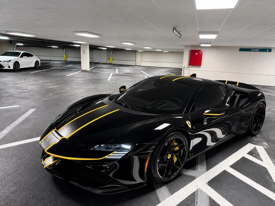 2021 Ferrari SF90 Stradale - Image 3 of 31