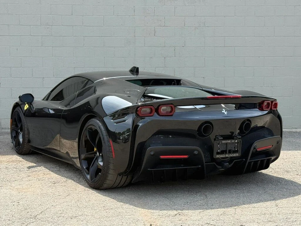 2021 Ferrari SF90 Stradale - Image 12 of 31