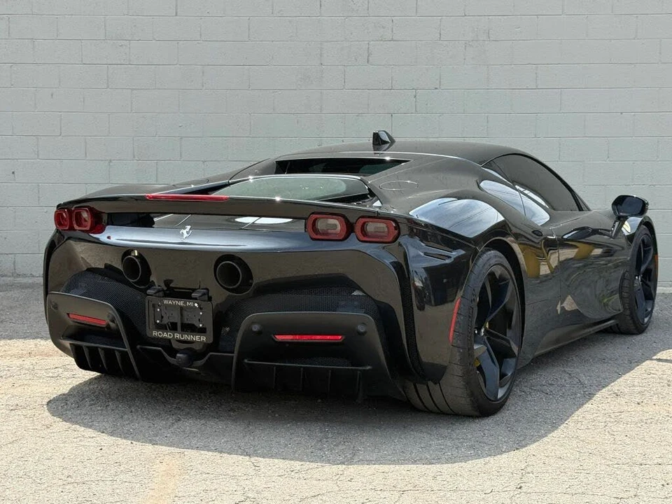 2021 Ferrari SF90 Stradale - Image 20 of 31