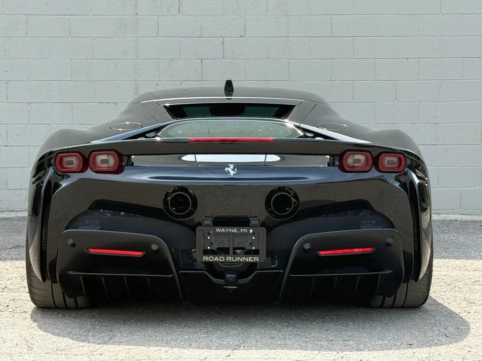 2021 Ferrari SF90 Stradale - Image 18 of 31