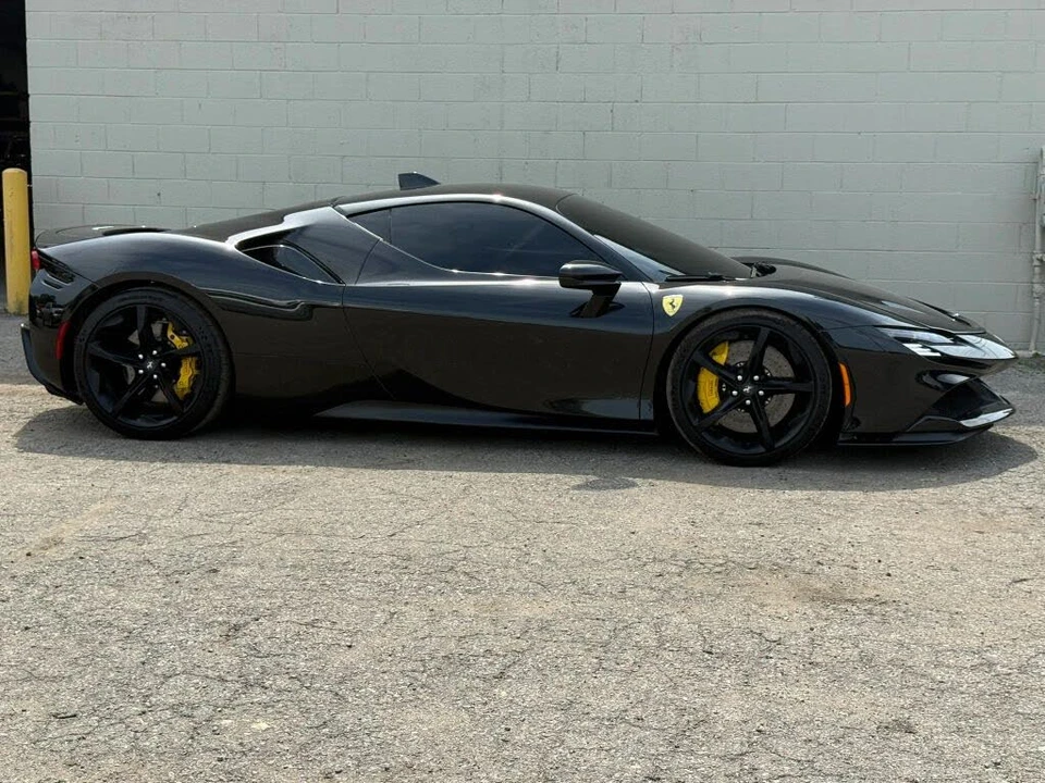 2021 Ferrari SF90 Stradale - Image 27 of 31