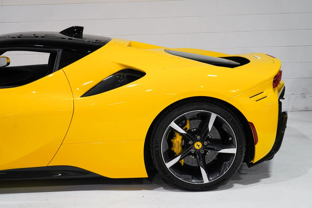 2021 Ferrari SF90 Stradale - Image 31 of 31