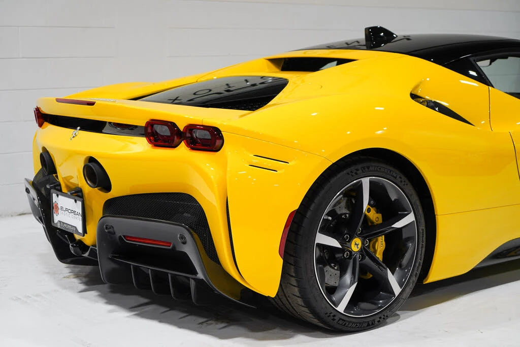 2021 Ferrari SF90 Stradale - Image 22 of 31