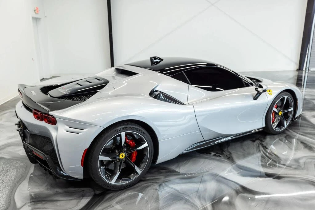 2021 Ferrari SF90 Stradale - Image 17 of 31