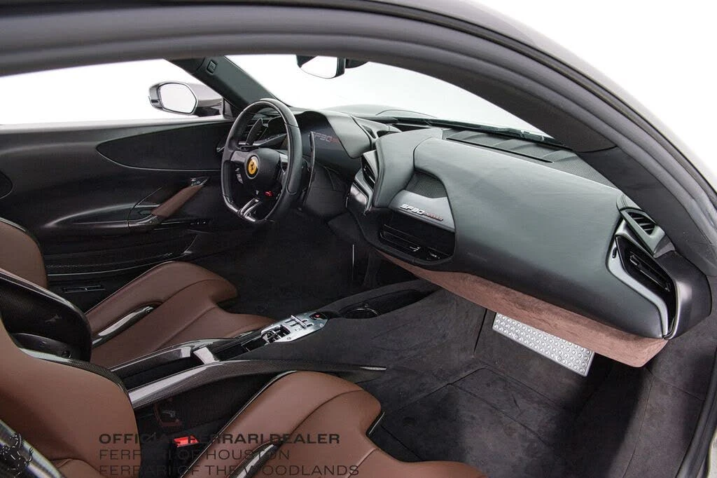 2021 Ferrari SF90 Stradale - Image 17 of 31