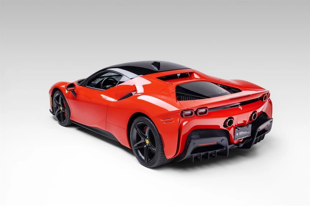 2021 Ferrari SF90 Stradale - Image 15 of 31