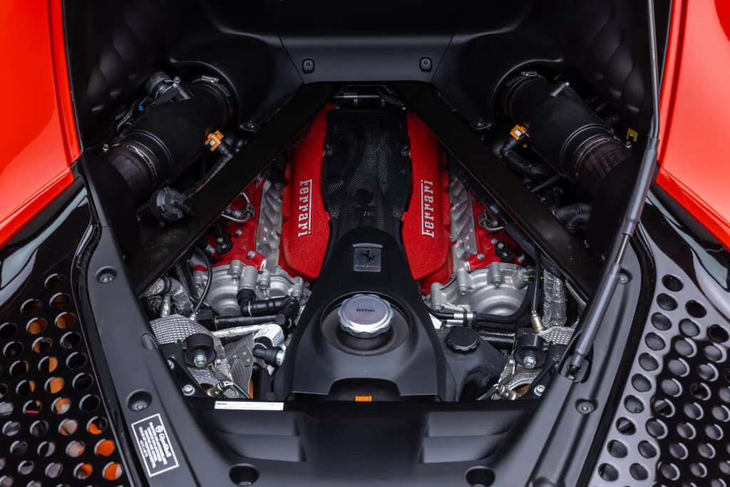 2021 Ferrari SF90 Stradale - Image 27 of 31
