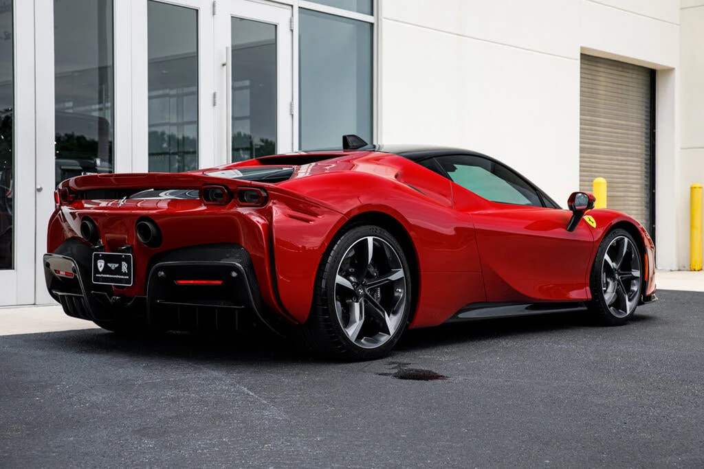 2021 Ferrari SF90 Stradale - Image 19 of 31