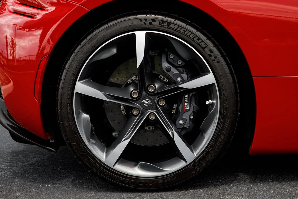 2021 Ferrari SF90 Stradale - Image 23 of 31