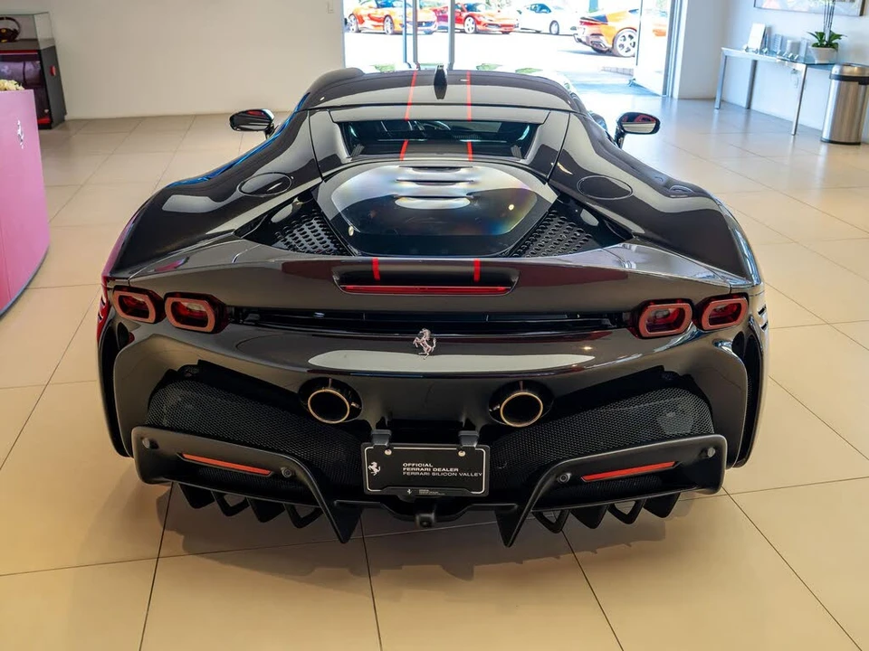 2021 Ferrari SF90 Stradale - Image 5 of 27