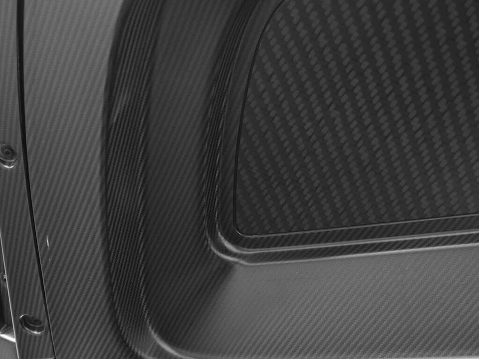 2021 Ferrari SF90 Stradale - Image 19 of 31