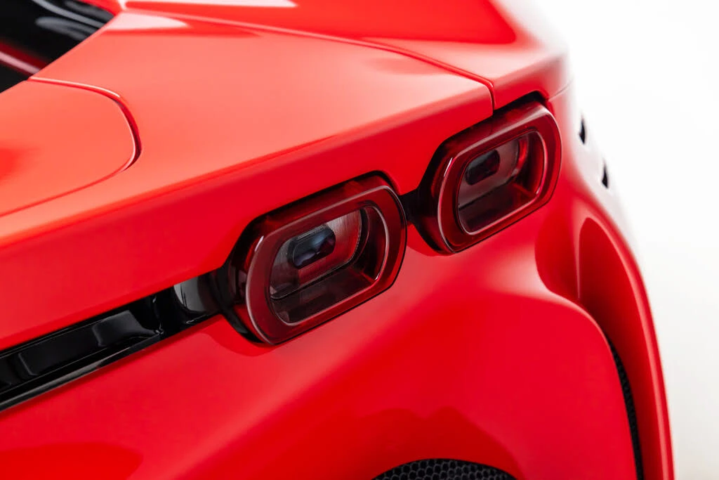2021 Ferrari SF90 Stradale - Image 24 of 31